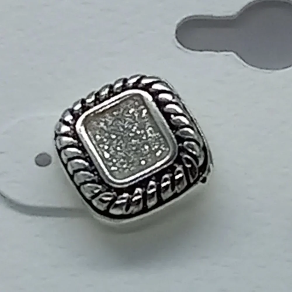Croft & Barrow Sensitive Ears Druzy Like Silver Tone Southwest Stud Earrings NEW